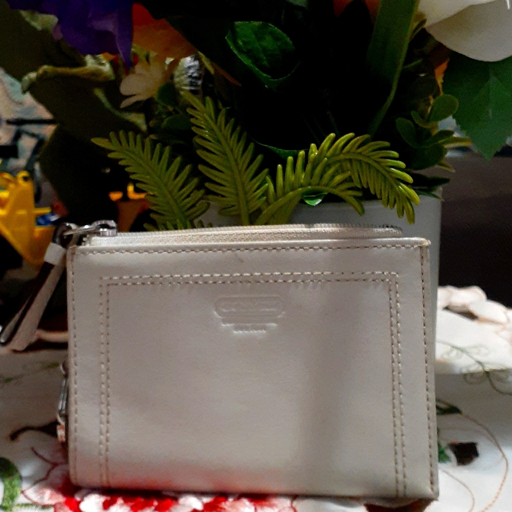 Key chain card holder.